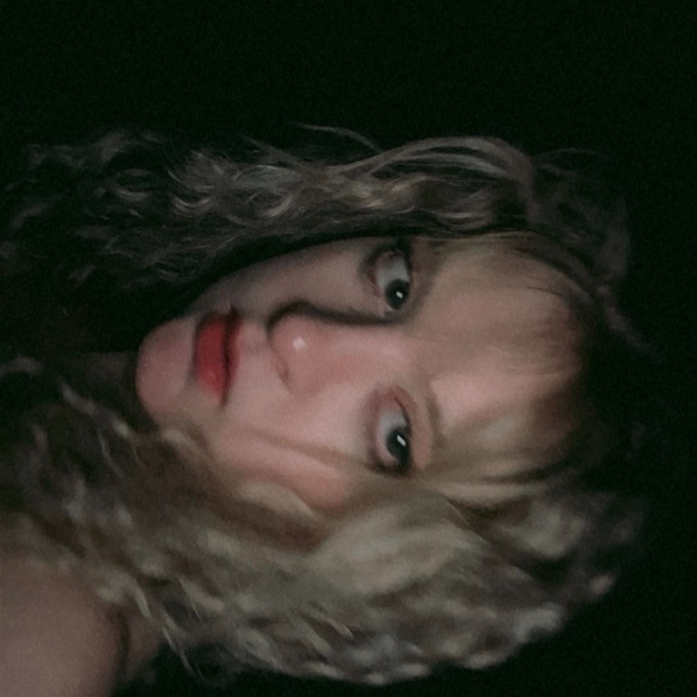 Meet your Posher, Madyson-kay